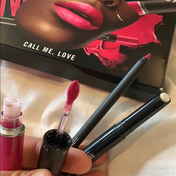 MAC Look In A Box - Picture 4 of 5